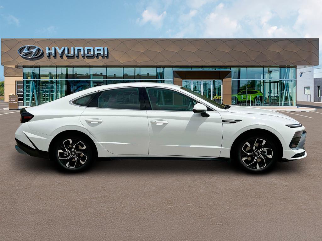 new 2025 Hyundai Sonata car, priced at $31,870