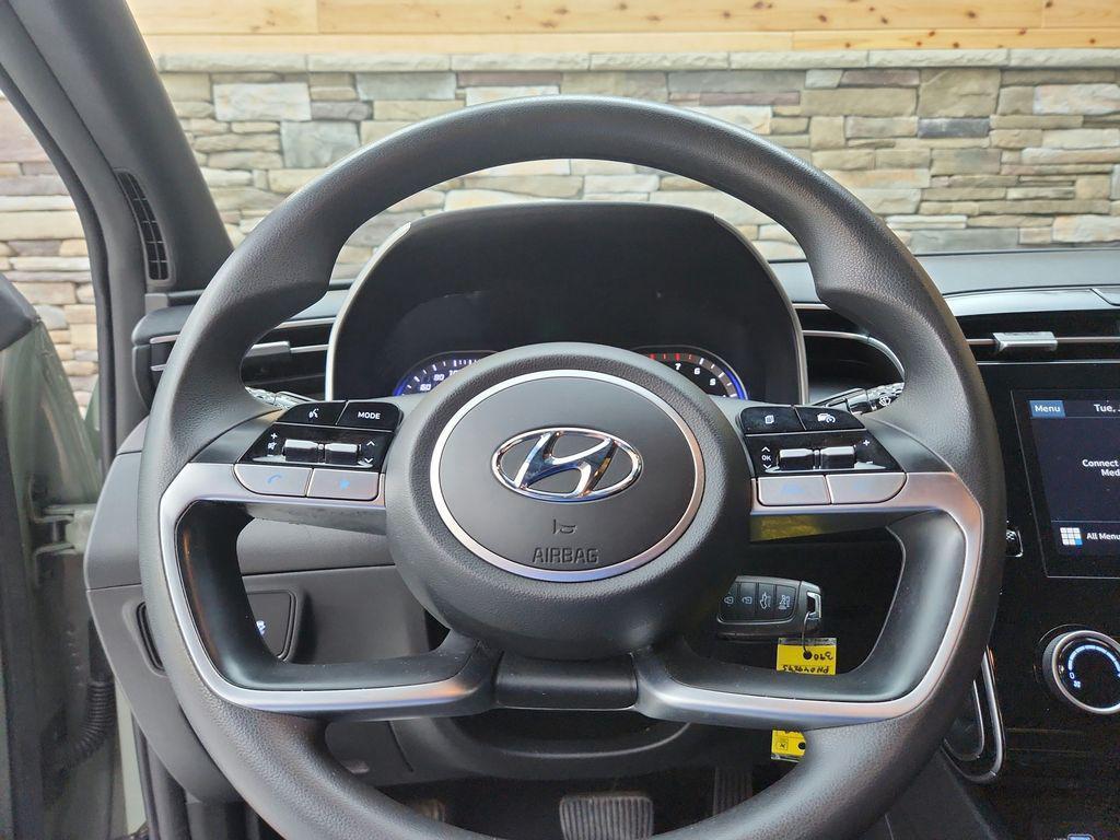 used 2023 Hyundai SANTA CRUZ car, priced at $25,999