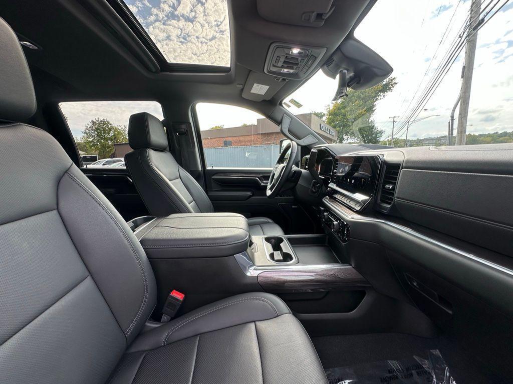 used 2024 Chevrolet Silverado 2500 car, priced at $66,999