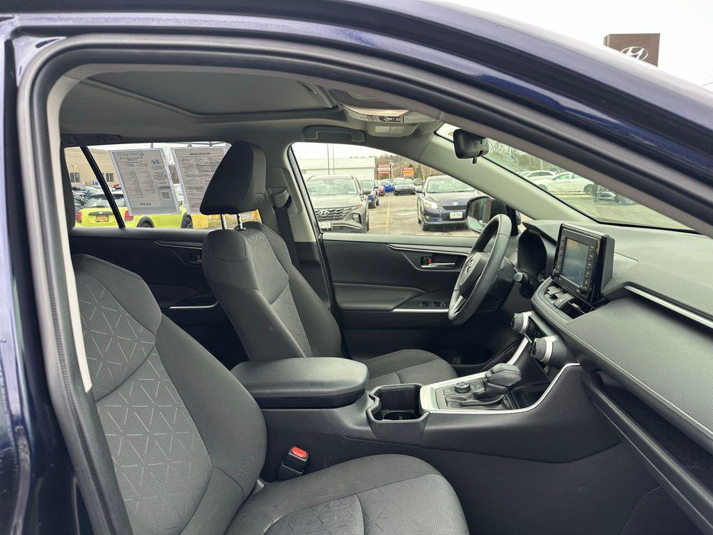 used 2022 Toyota RAV4 Hybrid car, priced at $32,299