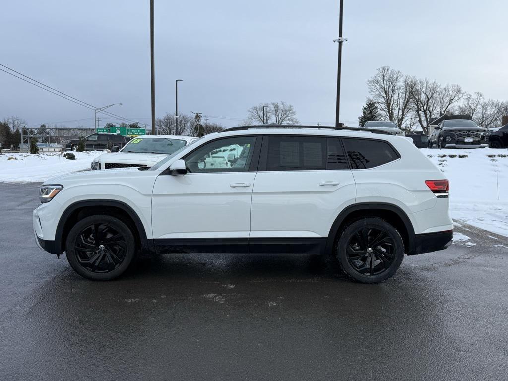 used 2022 Volkswagen Atlas car, priced at $30,999