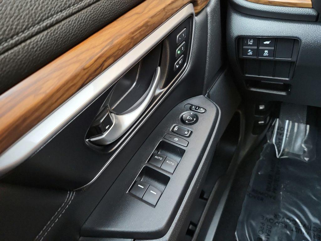 used 2022 Honda CR-V car, priced at $30,899
