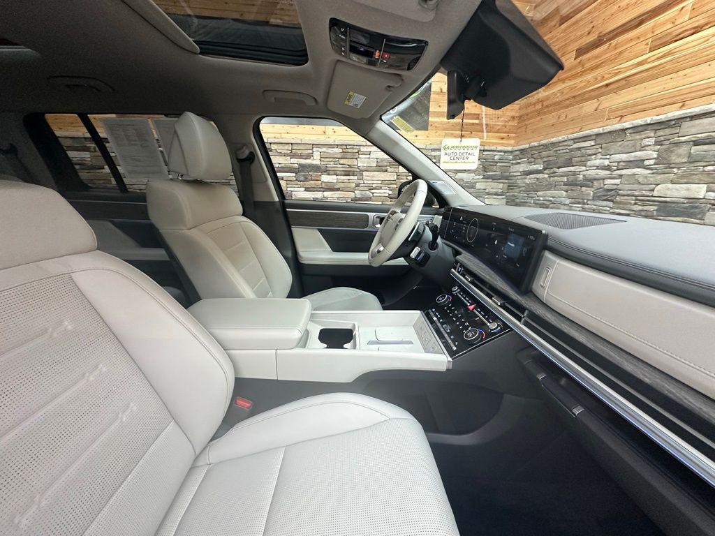 used 2024 Hyundai Santa Fe car, priced at $39,999