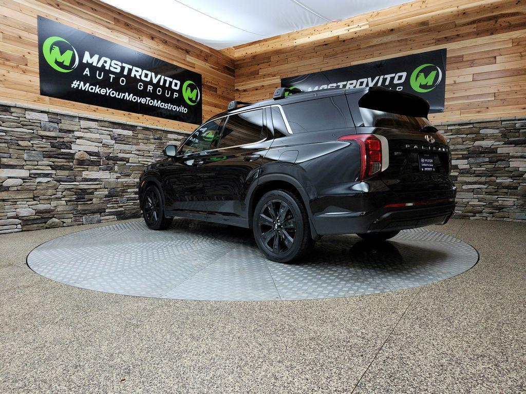 used 2024 Hyundai Palisade car, priced at $37,999