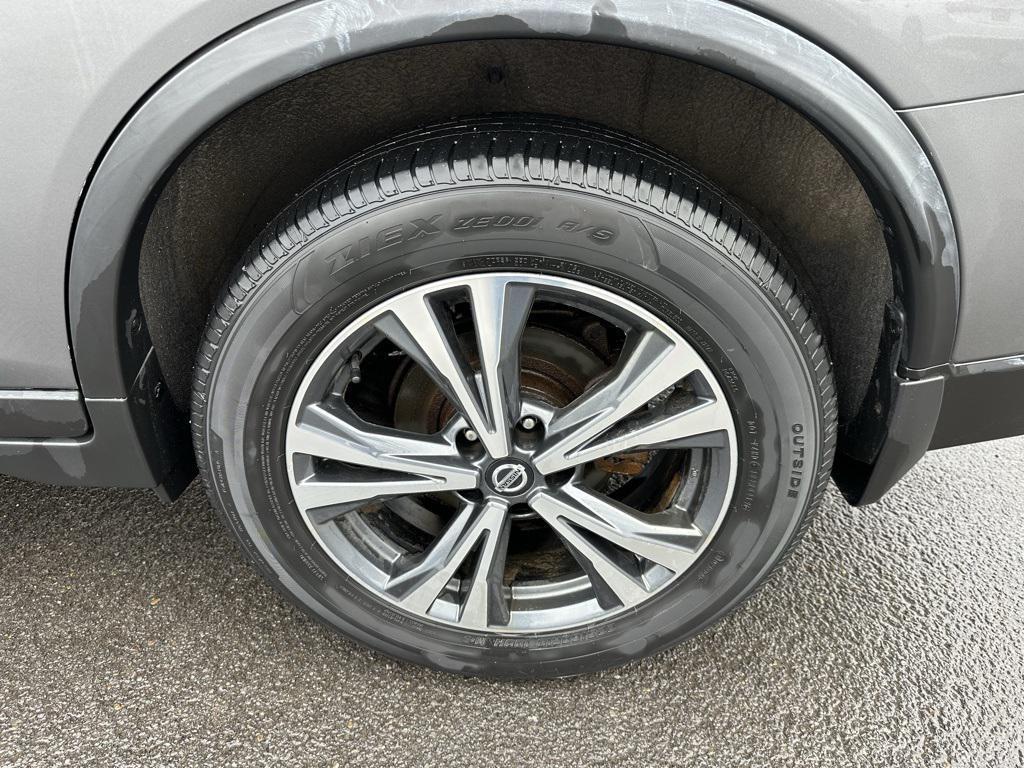 used 2019 Nissan Rogue car, priced at $20,399