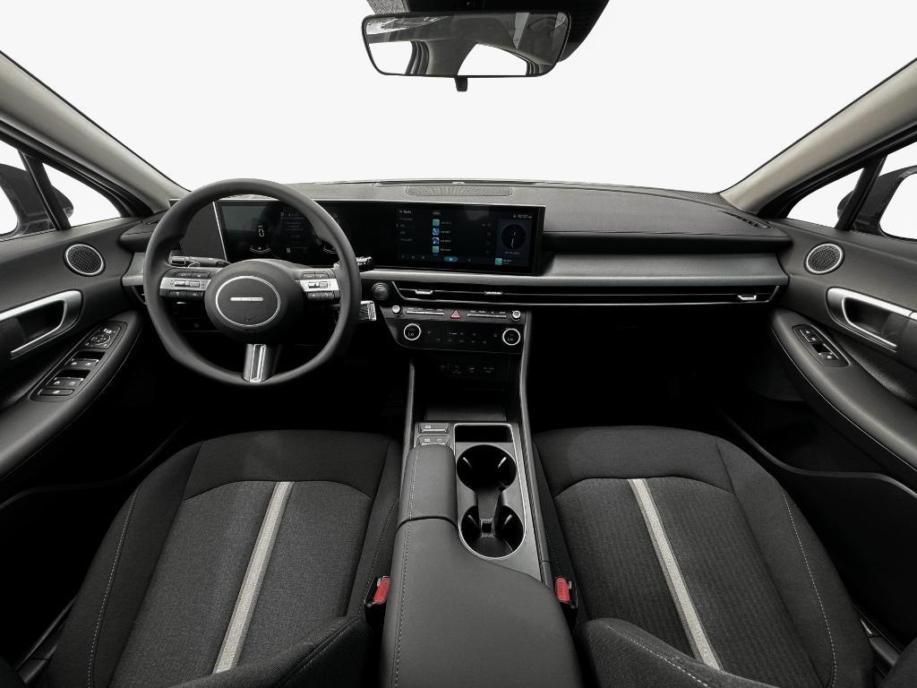 new 2025 Hyundai Sonata car, priced at $32,028