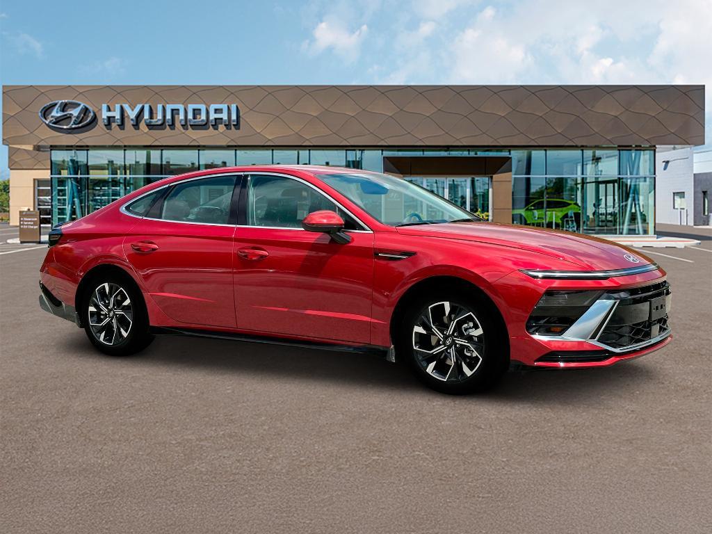 new 2025 Hyundai Sonata car, priced at $32,028
