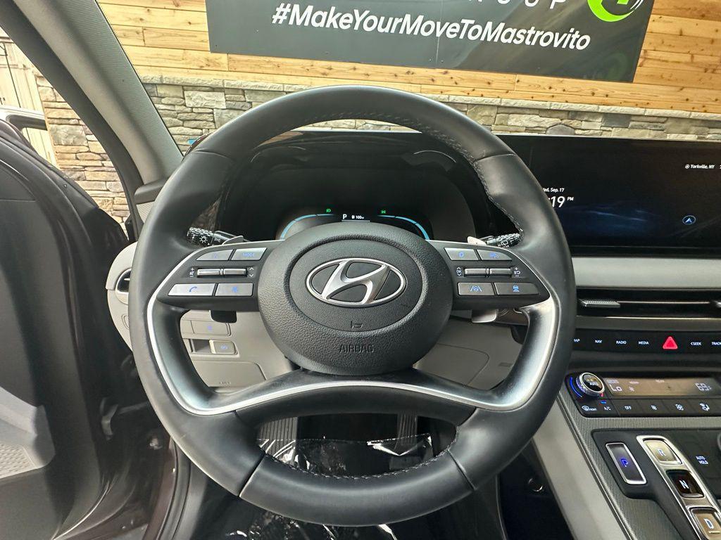 used 2024 Hyundai Palisade car, priced at $37,399