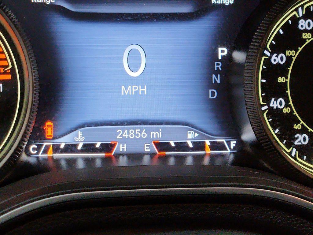 used 2022 Jeep Cherokee car, priced at $25,499