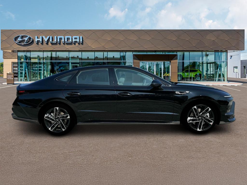 new 2025 Hyundai Sonata car, priced at $37,305