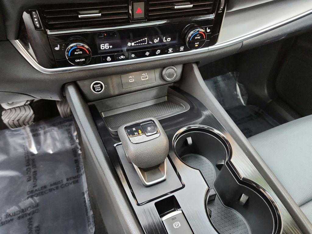 used 2021 Nissan Rogue car, priced at $23,999
