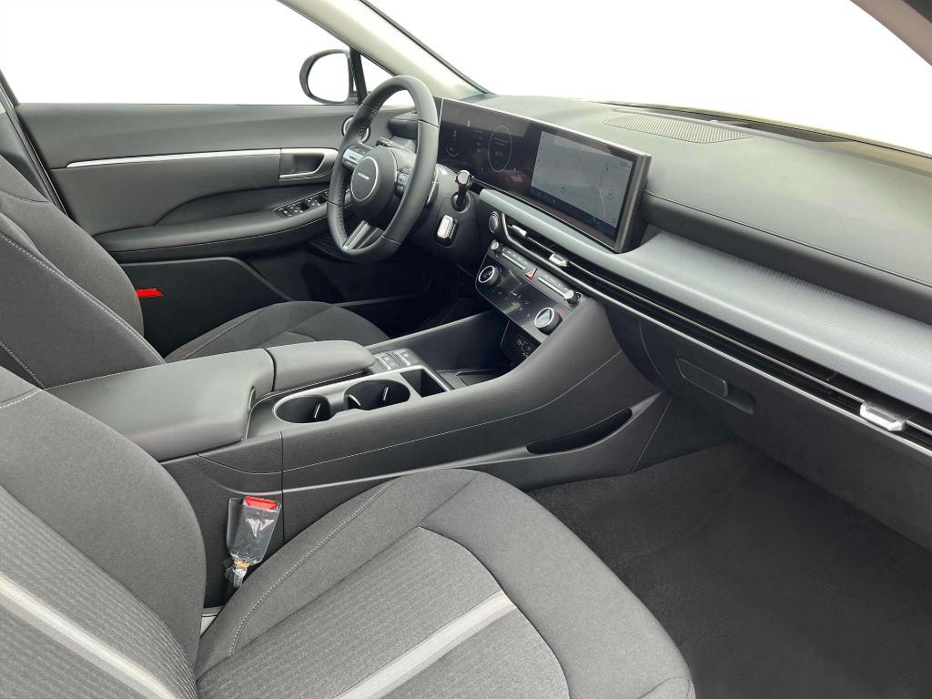 new 2025 Hyundai Sonata car, priced at $30,038