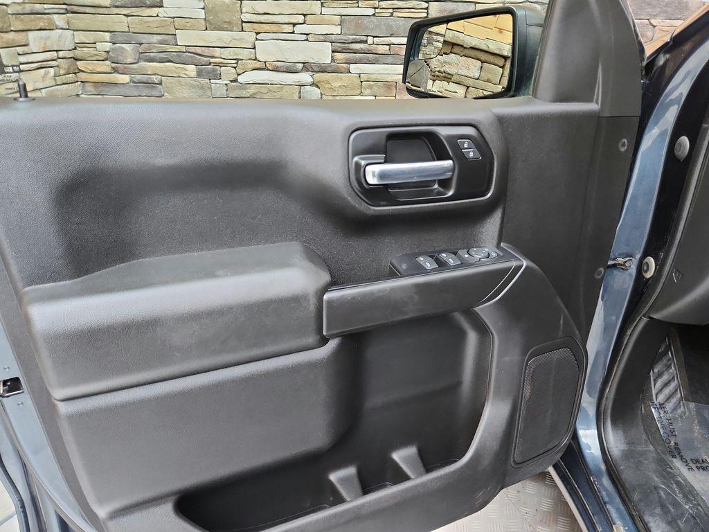 used 2020 Chevrolet Silverado 1500 car, priced at $25,699