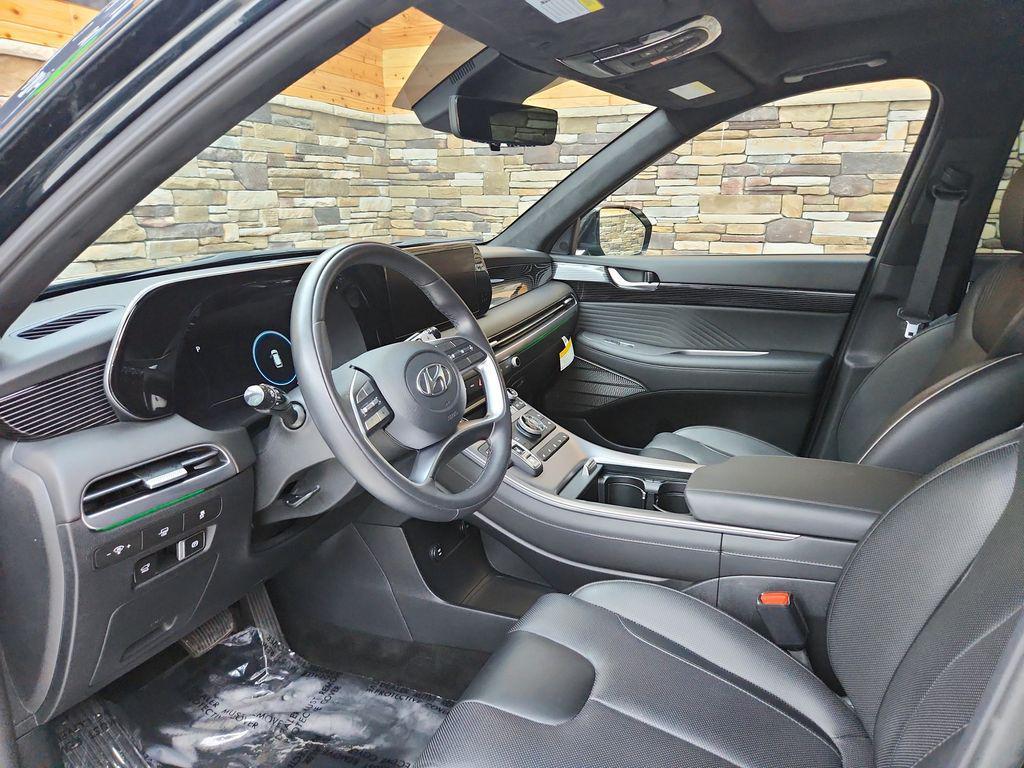 used 2024 Hyundai Palisade car, priced at $45,999