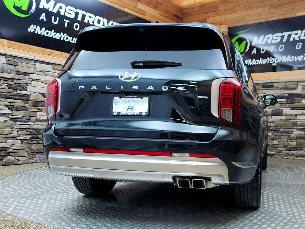 used 2024 Hyundai Palisade car, priced at $45,999