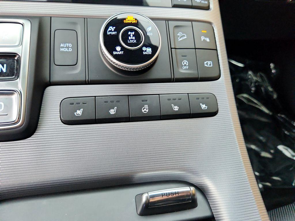 used 2024 Hyundai Palisade car, priced at $45,999