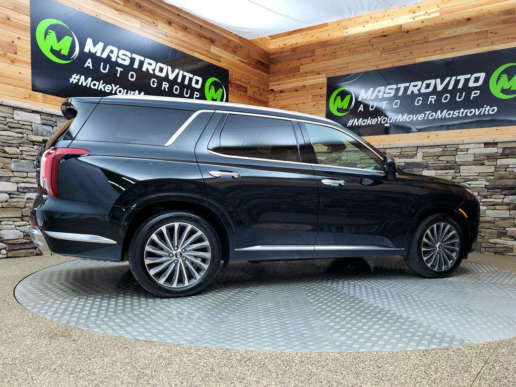 used 2024 Hyundai Palisade car, priced at $45,999
