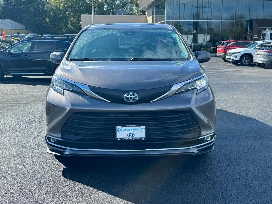 used 2021 Toyota Sienna car, priced at $42,999