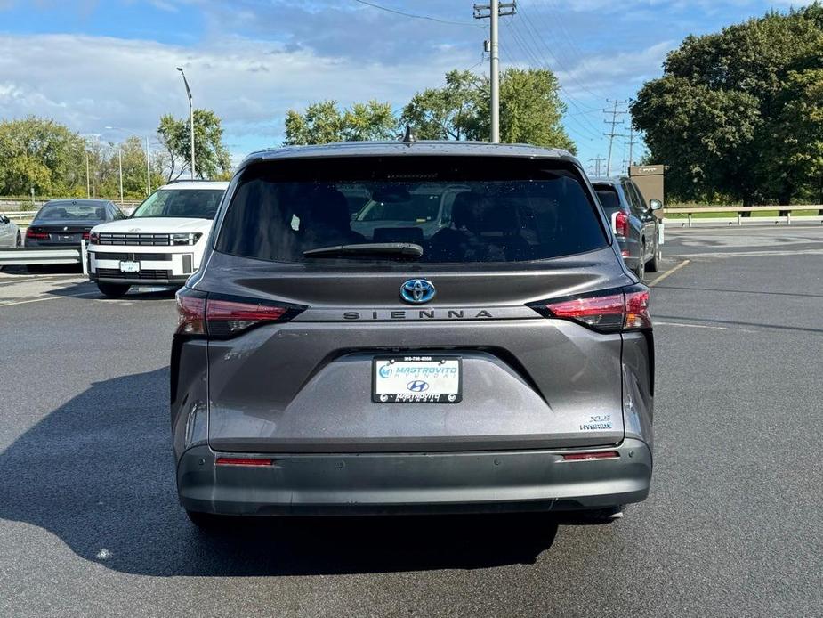 used 2021 Toyota Sienna car, priced at $42,999