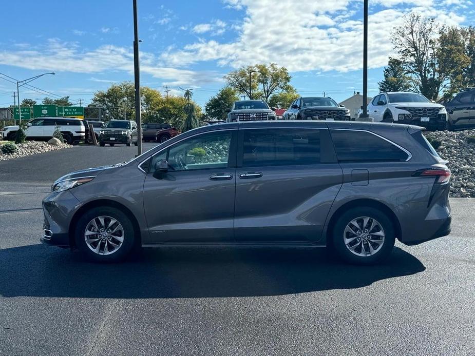 used 2021 Toyota Sienna car, priced at $42,999