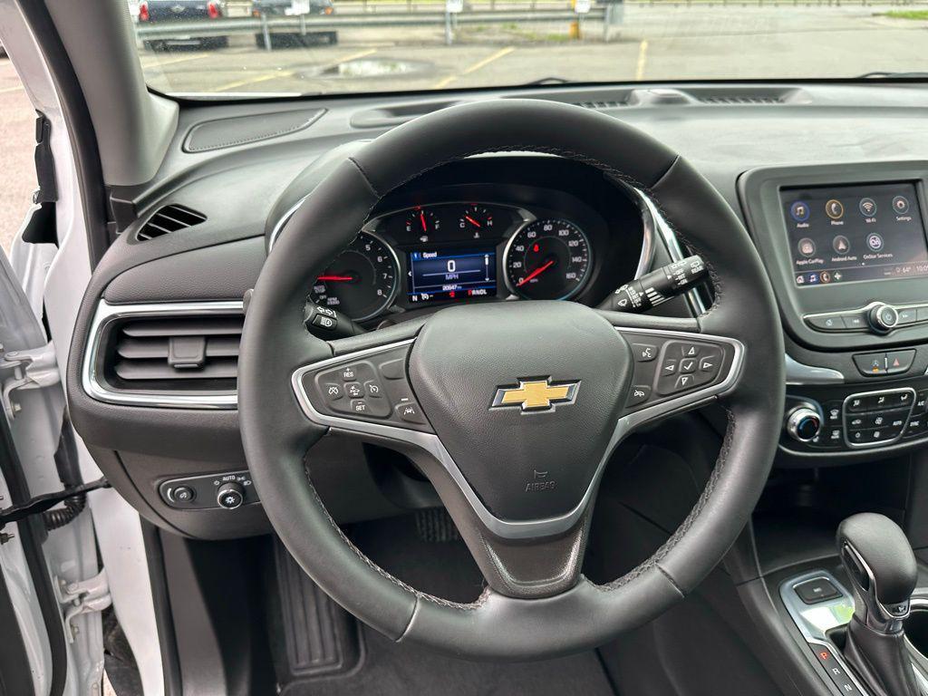 used 2023 Chevrolet Equinox car, priced at $28,738