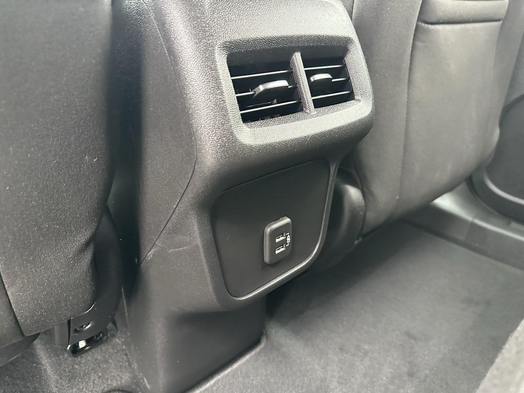 used 2023 Chevrolet Equinox car, priced at $25,999