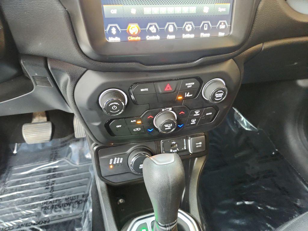used 2022 Jeep Renegade car, priced at $22,899