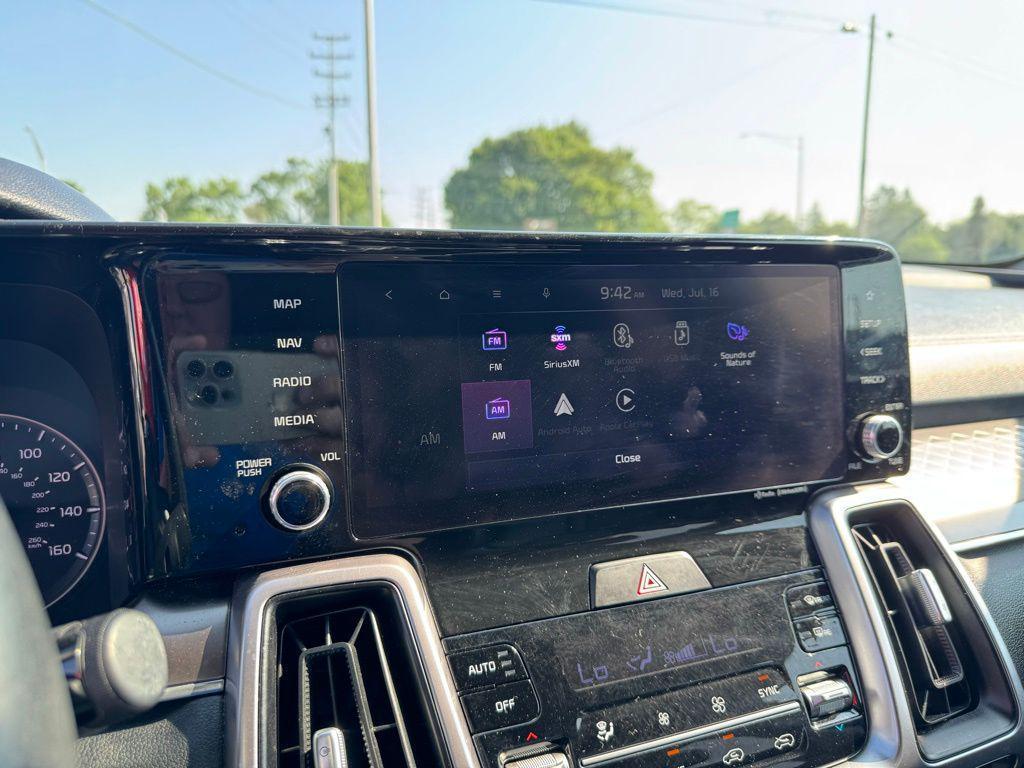 used 2022 Kia Sorento Hybrid car, priced at $26,199