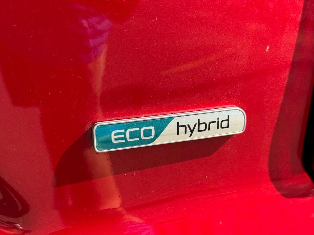 used 2022 Kia Sorento Hybrid car, priced at $26,199