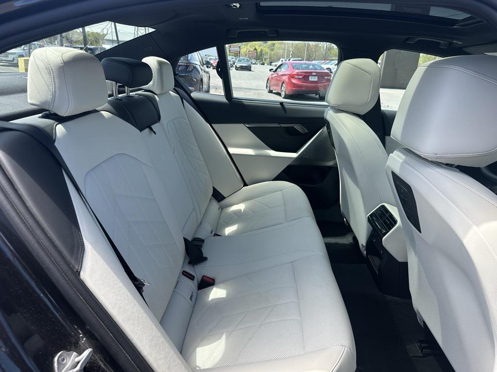 used 2024 BMW 540 car, priced at $58,999
