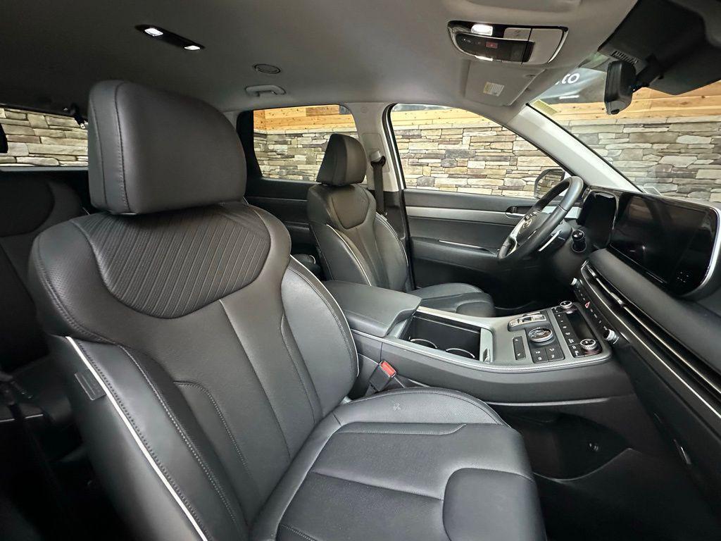 used 2023 Hyundai Palisade car, priced at $36,599