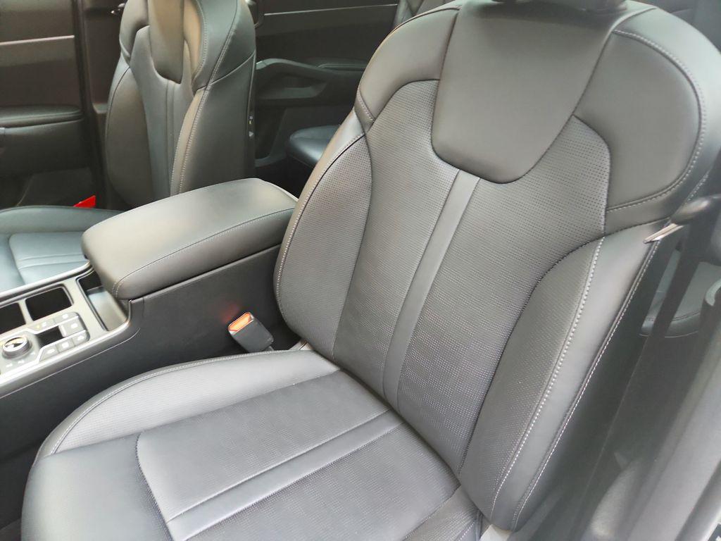 used 2024 Kia Sorento car, priced at $39,599