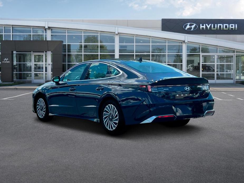 new 2024 Hyundai Sonata Hybrid car, priced at $32,510