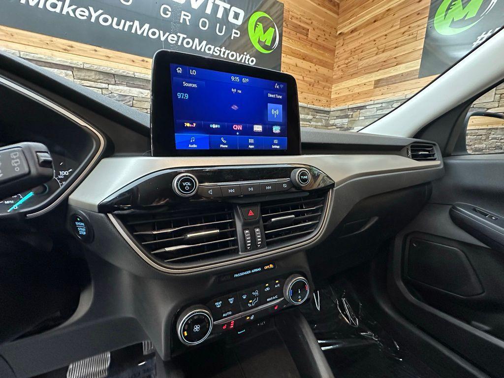 used 2022 Ford Escape car, priced at $23,999