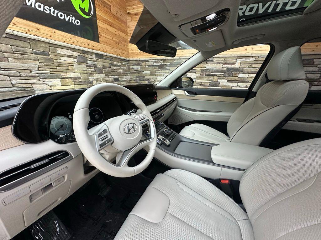 used 2023 Hyundai Palisade car, priced at $36,999