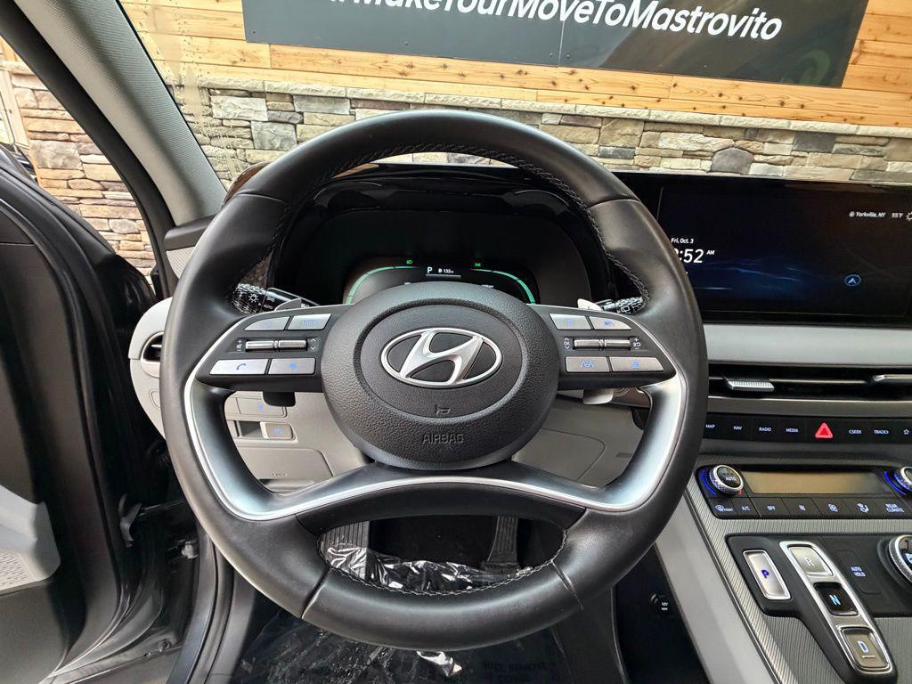 used 2023 Hyundai Palisade car, priced at $37,599