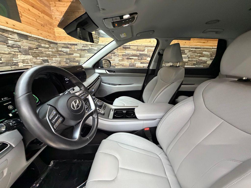 used 2023 Hyundai Palisade car, priced at $37,599