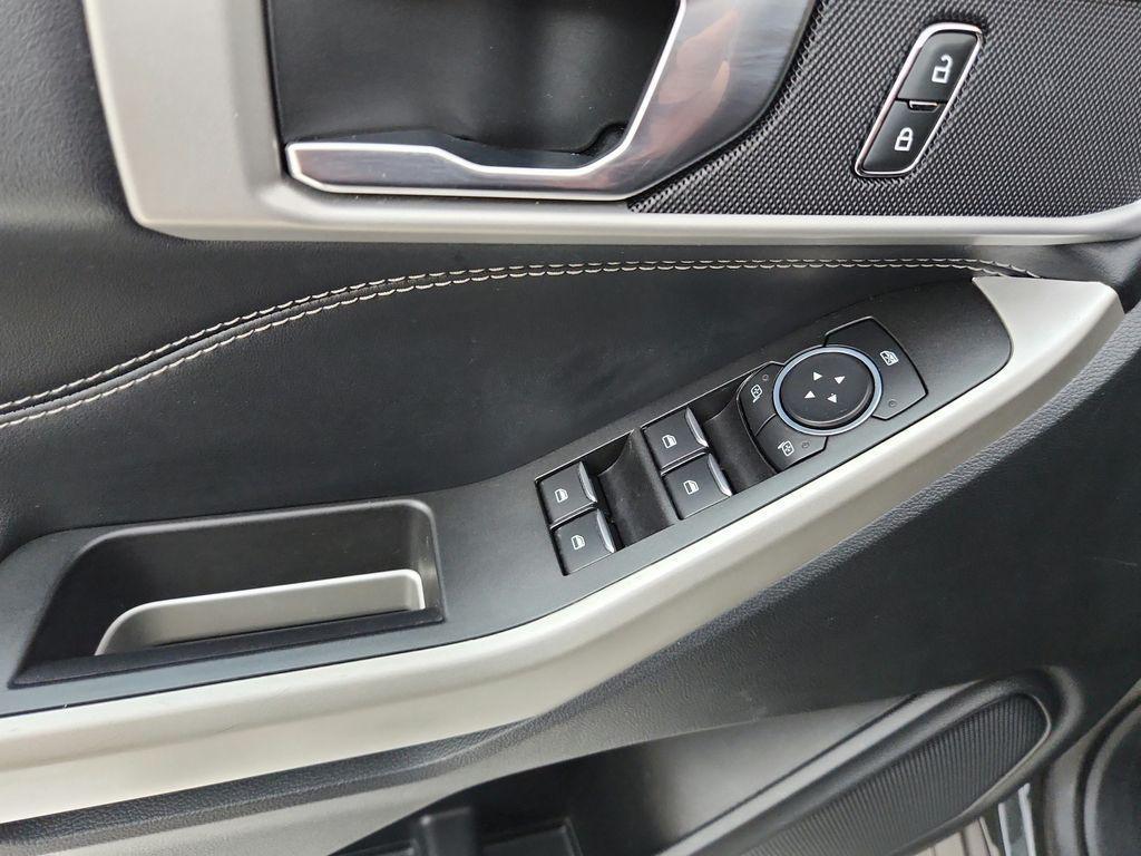 used 2022 Ford Explorer car, priced at $30,799
