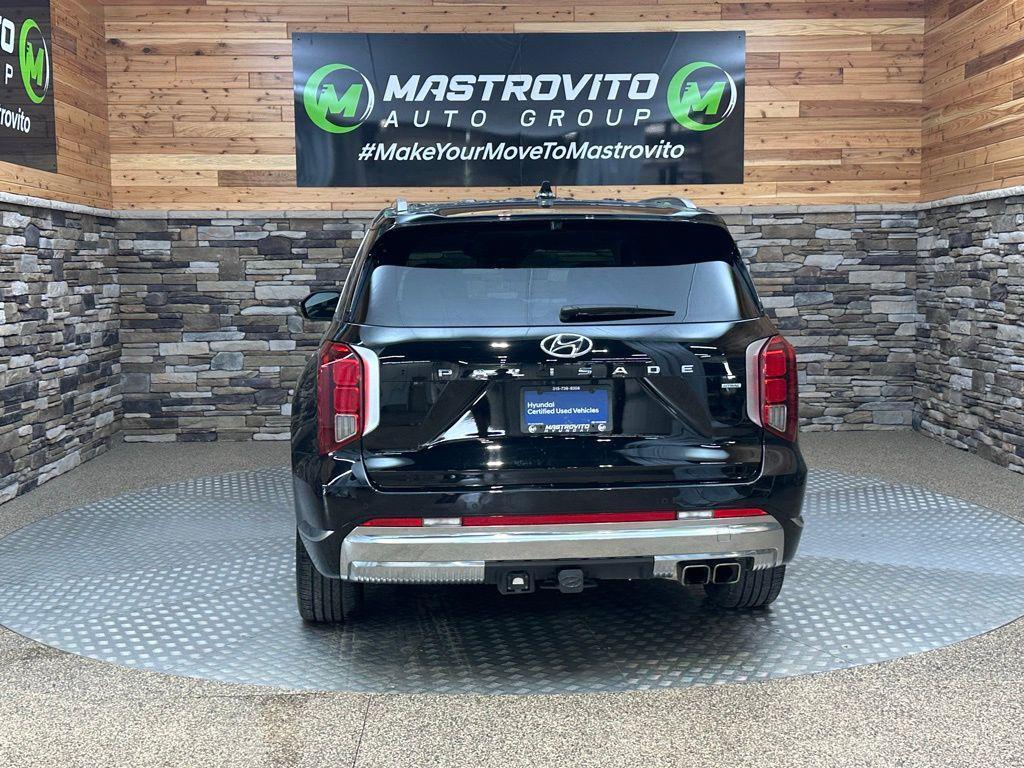 used 2024 Hyundai Palisade car, priced at $42,699