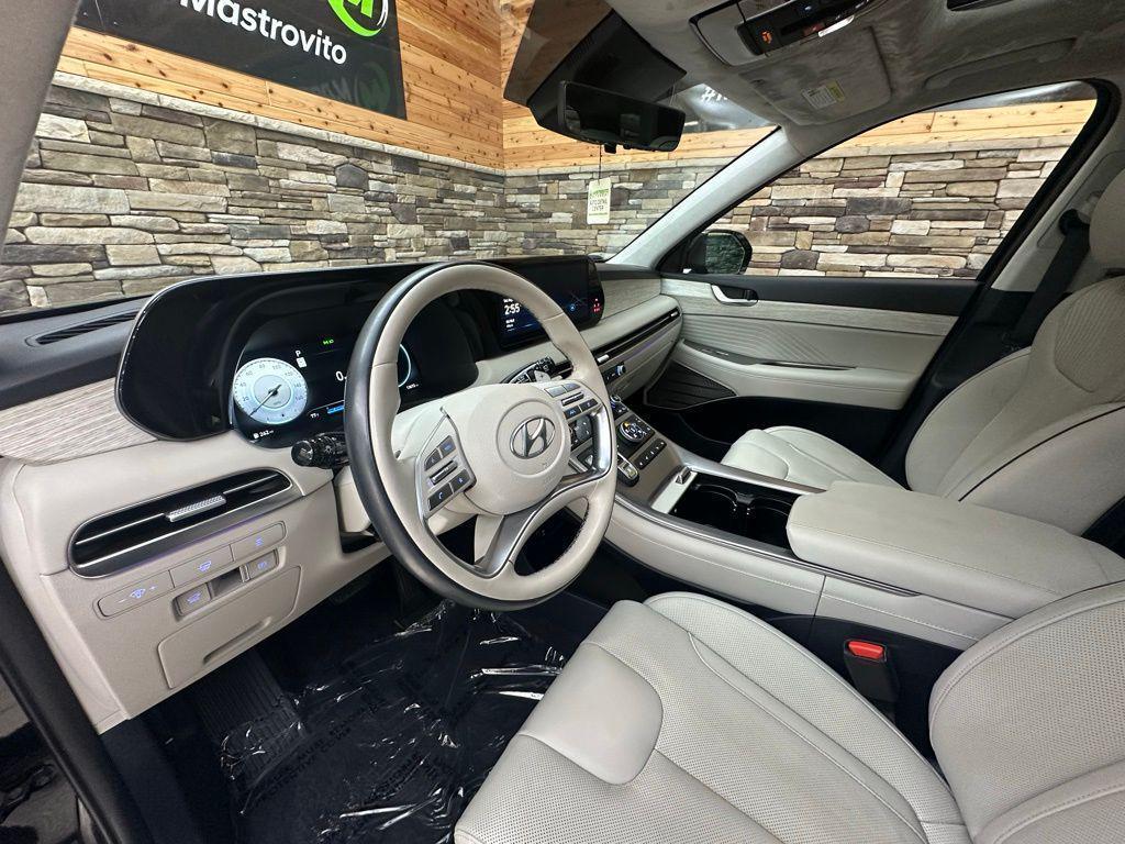 used 2024 Hyundai Palisade car, priced at $42,699