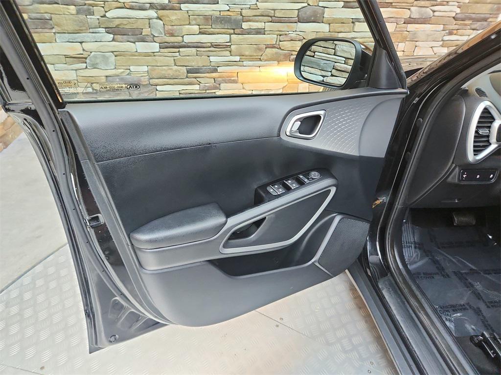used 2021 Kia Soul car, priced at $17,999