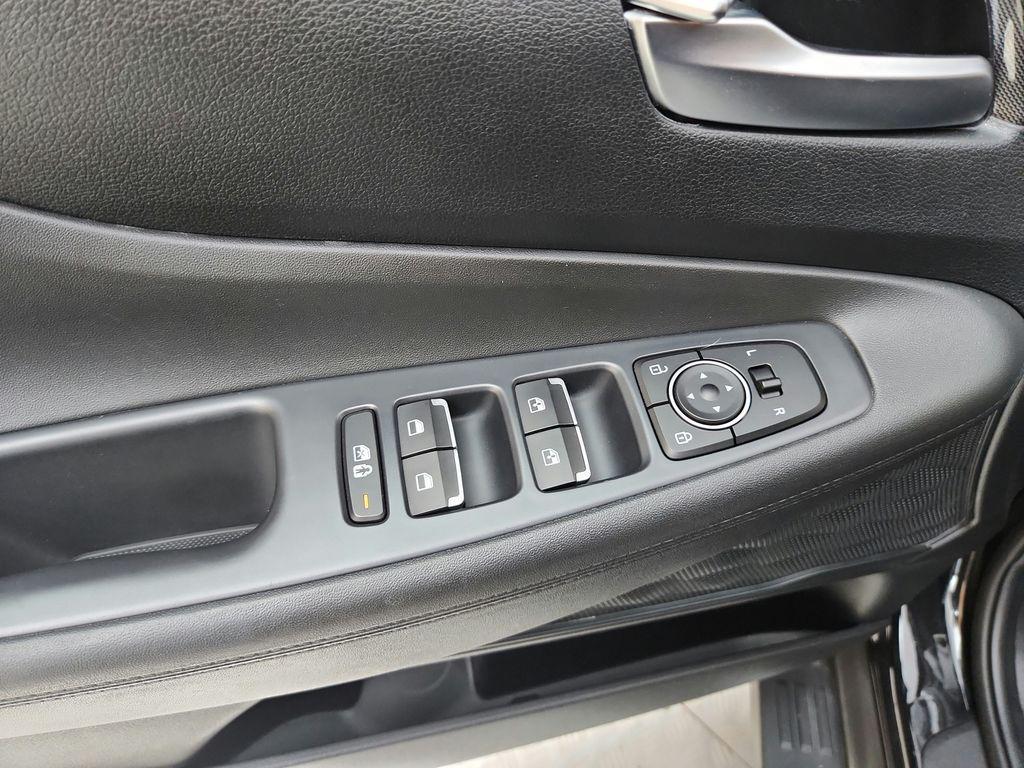 used 2022 Hyundai Santa Fe car, priced at $25,199
