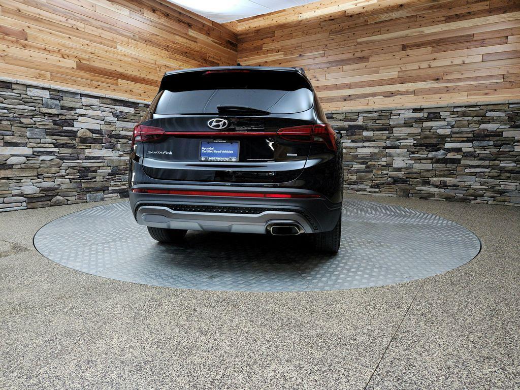 used 2022 Hyundai Santa Fe car, priced at $25,199