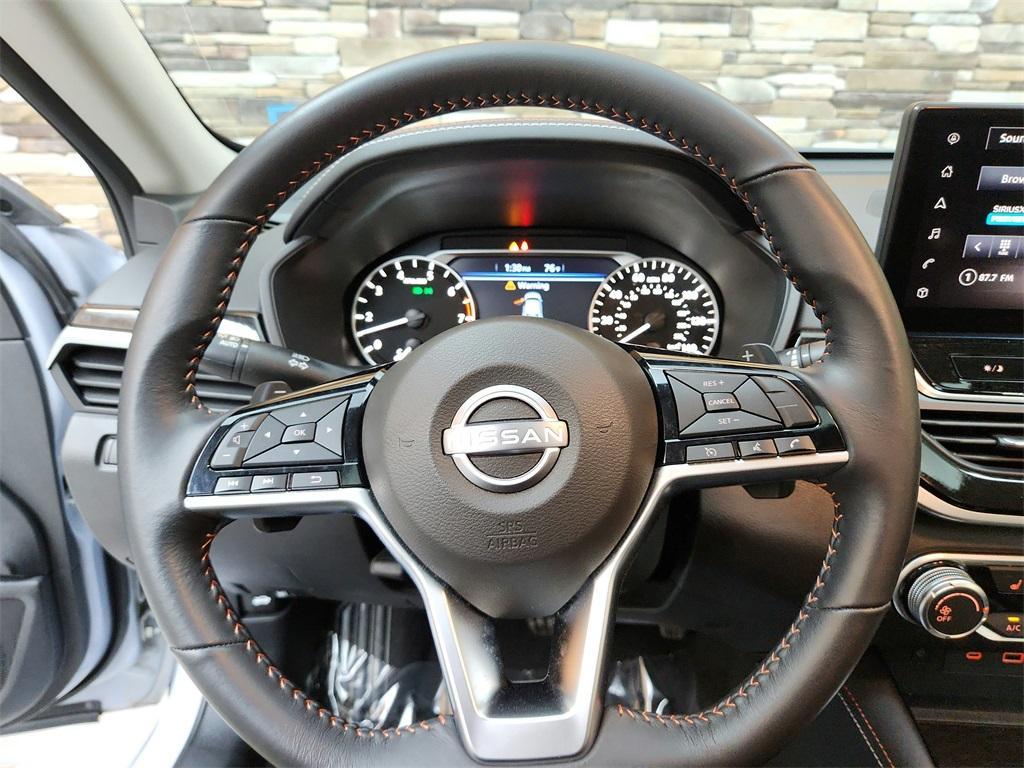 used 2023 Nissan Altima car, priced at $25,999