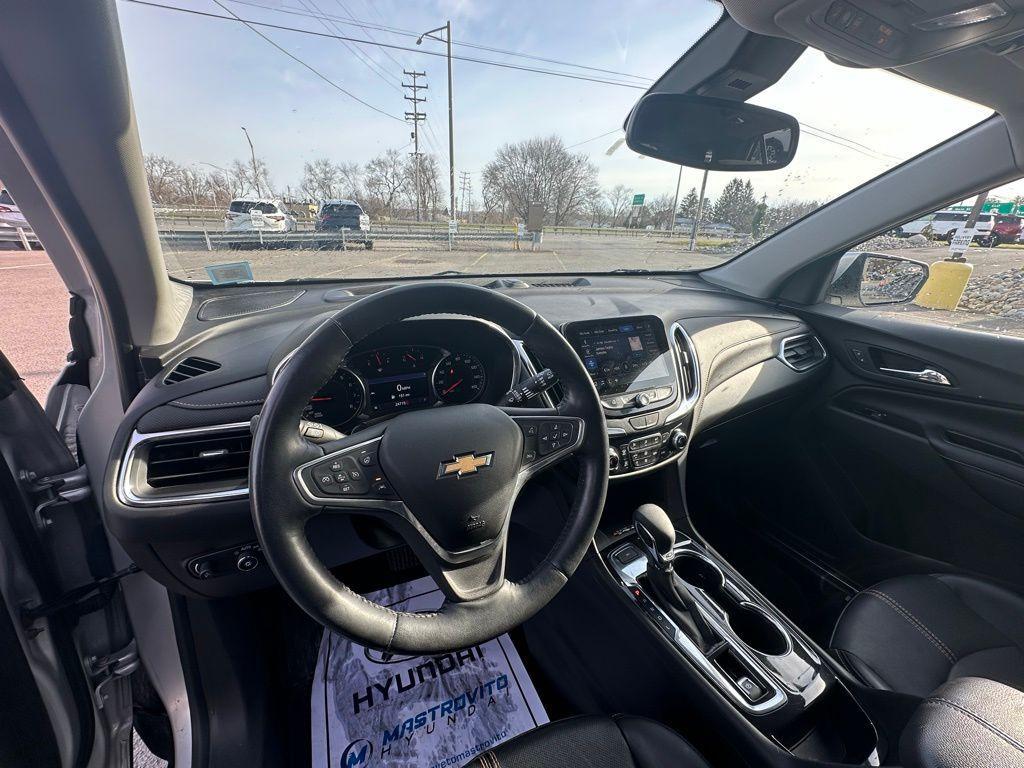 used 2022 Chevrolet Equinox car, priced at $24,999