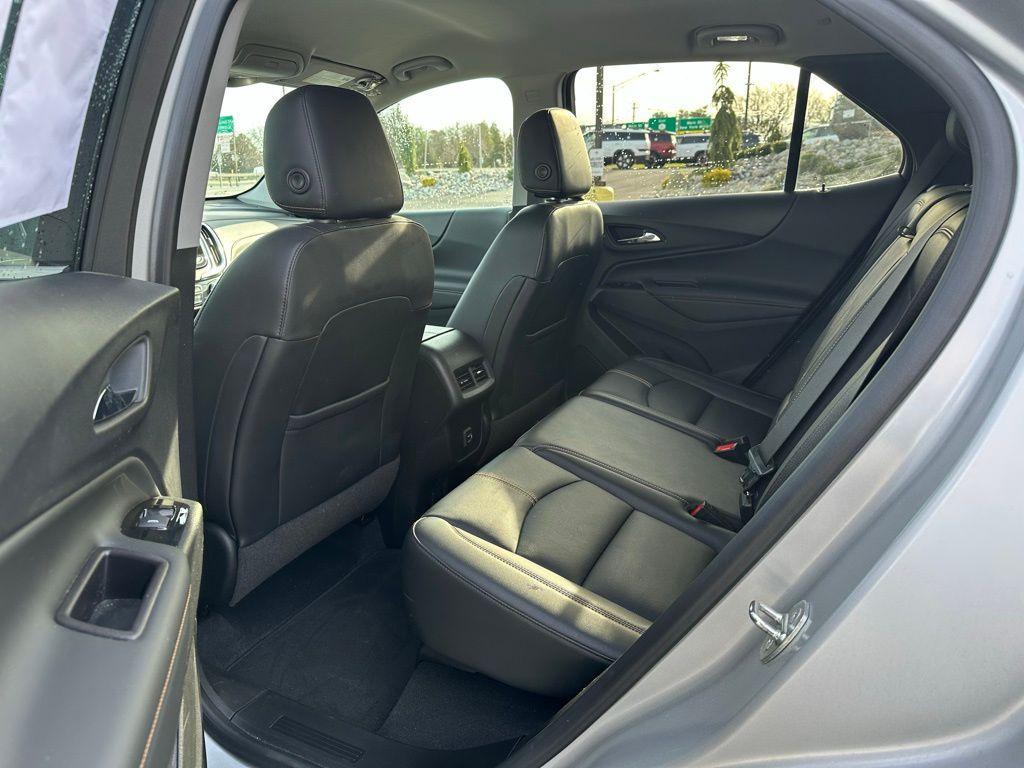 used 2022 Chevrolet Equinox car, priced at $24,999
