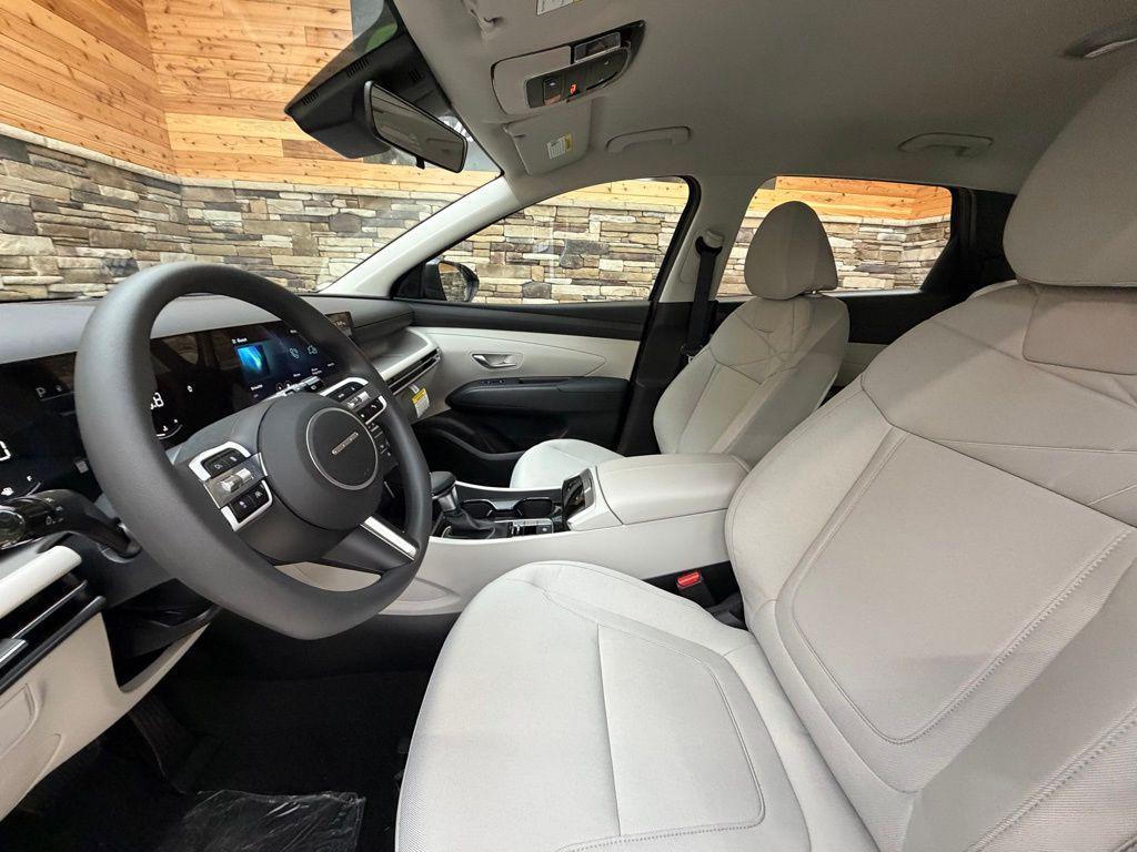 new 2026 Hyundai Tucson car, priced at $33,280