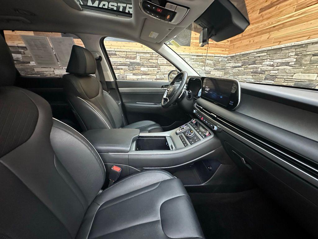 used 2023 Hyundai Palisade car, priced at $36,899