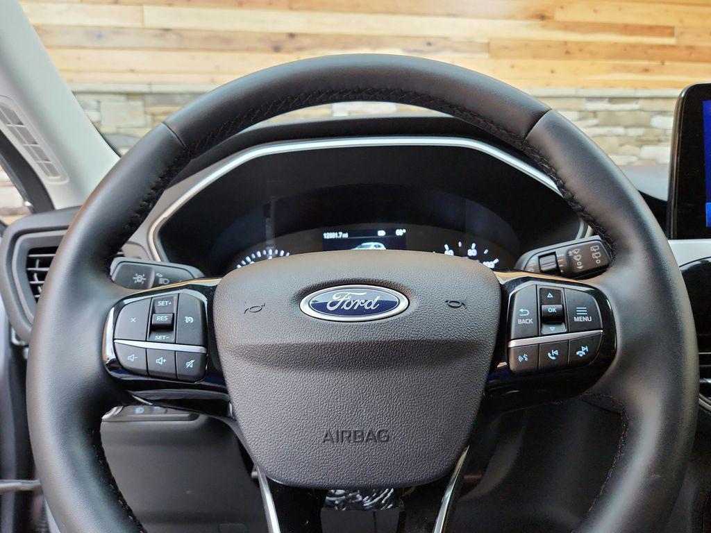 used 2022 Ford Escape car, priced at $24,999