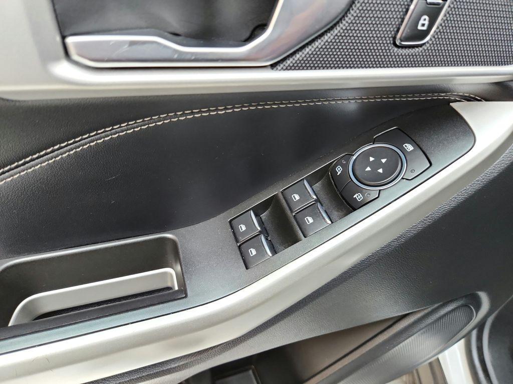 used 2022 Ford Explorer car, priced at $32,999